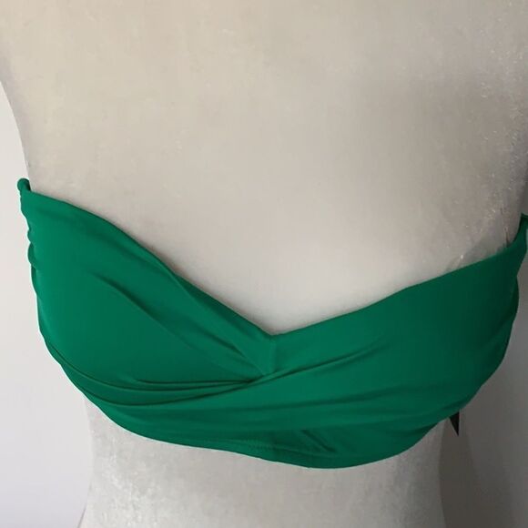 Green bikini top   - Picture 1 of 2